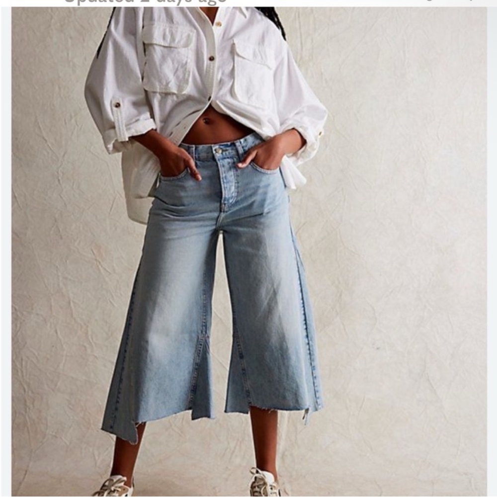 Women's Light Blue Wide-Leg Jeans free people cropped sz 29